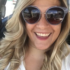 Meet your Posher, Catie